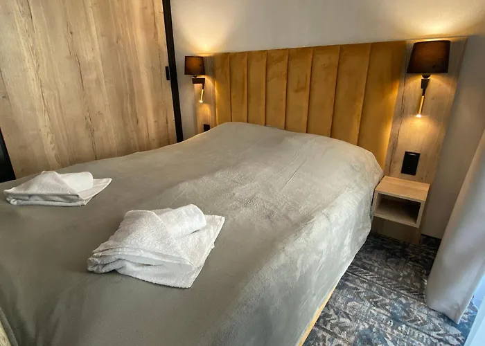 Zloty Horyzont 1 Sklářská Poruba