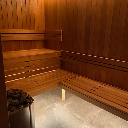 Zloty Horyzont 1 شقة