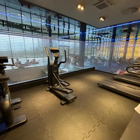 Zloty Horyzont 1 * شكلارسكا بوريبا